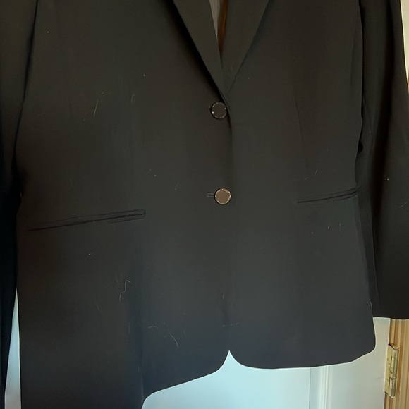 2 Buttoned Black Blazer jacket - Picture 2 of 6